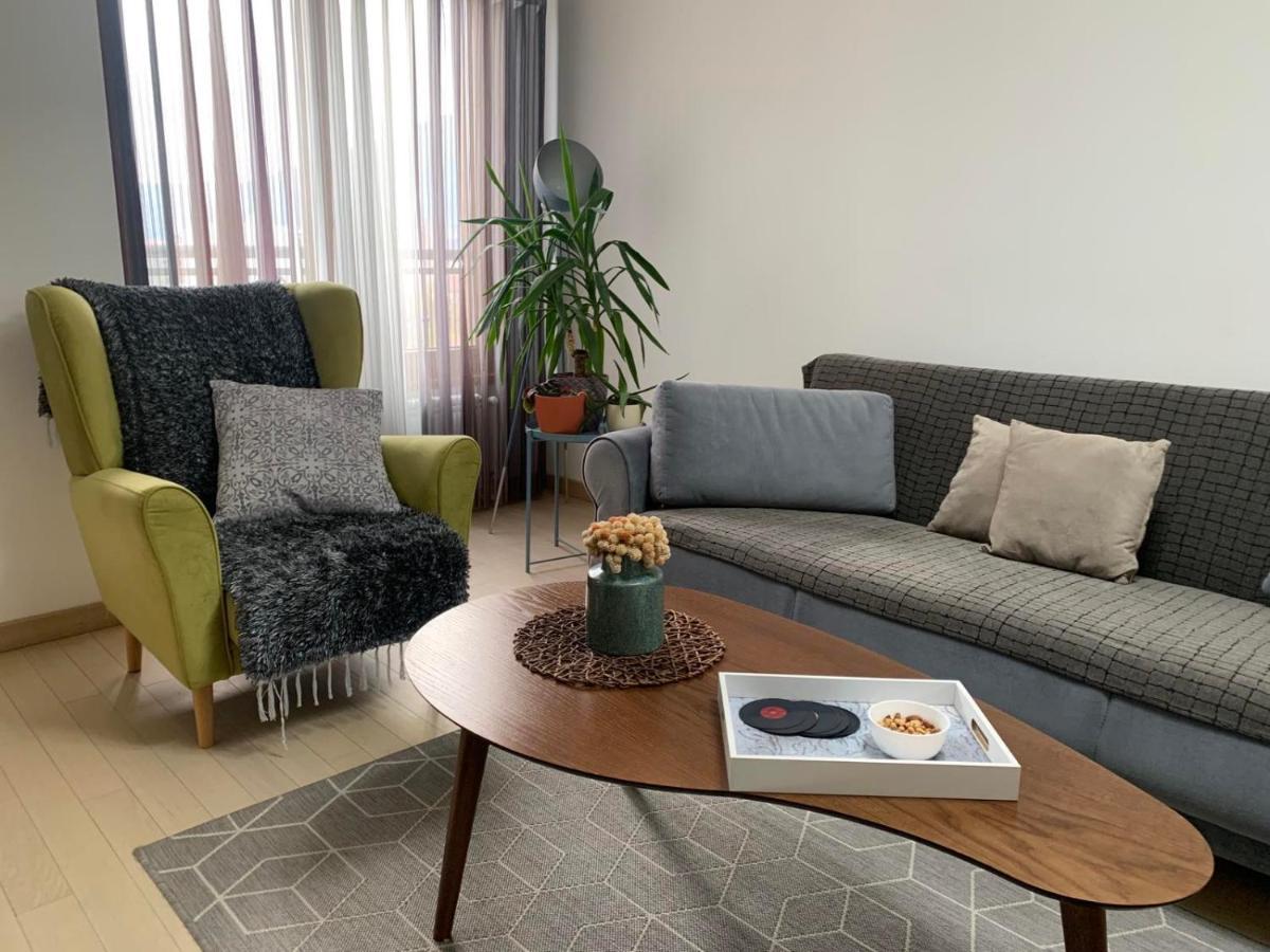 Modern Flatiron Apartment, Skopje Center Extérieur photo